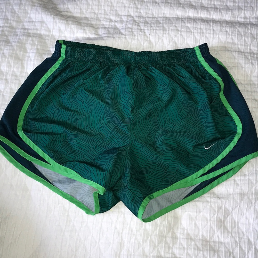 Nike shorts women
